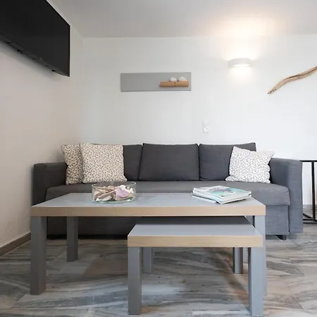 White W3 New In Naoussa