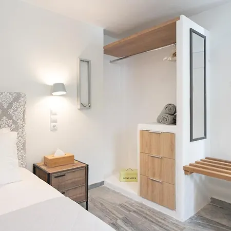 Apartment White W3 New In Naoussa