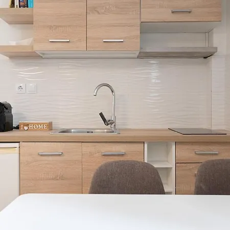 White W3 New In Naoussa