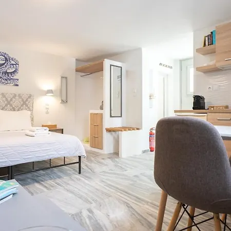 White W3 New In Naoussa