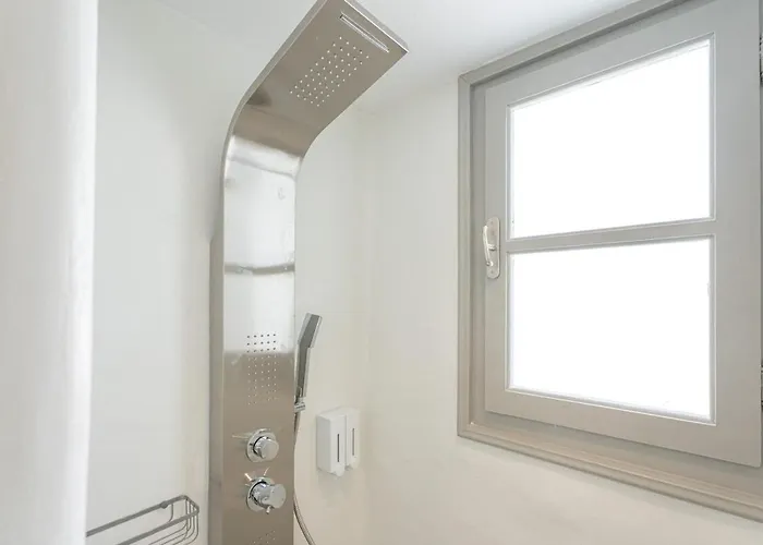 White W3 New In * נאוסה