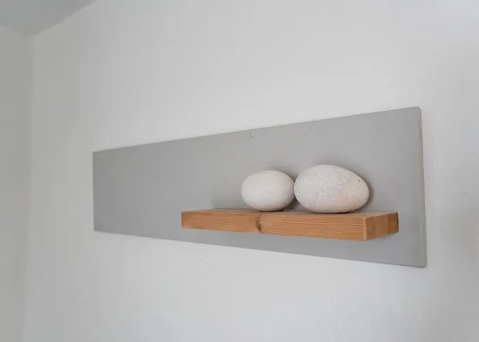 White W3 New In * נאוסה