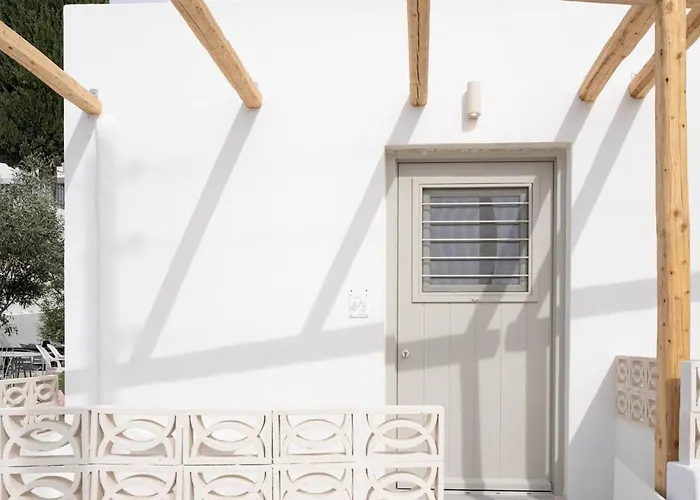 White W3 New In דירה *